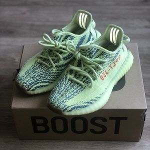 adidas Yeezy Boost 350 v2 Semi Frozen